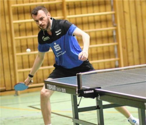 Für Kolbermoors Kapitän Antonio Golemovic ist die Hoffnung, weiterhin in der Verbandsliga spielen zu können, in Erfüllung gegangen.Foto Gerhard Erlich