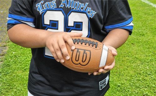 Hat Freude am Sport gefunden: eines der Kinder des „Big Friends“-Programms. Fotos Wildauer