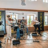 „Jezzda“ begeistert bei Frühschoppen in Thal