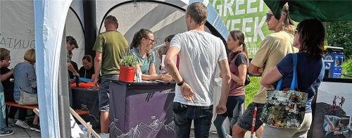 Nachhaltigkeit in der Sportwelt erleben: Zu diesem Thema organisierte iko in Raubling einen Aktionstag, bei dem es neben interessanten Workshops auch satte Rabatte gab.