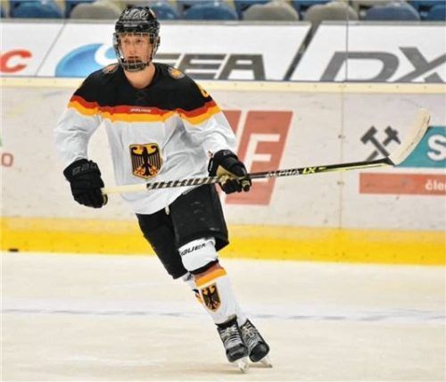Sebastian Zwickl (17) soll laut Trainer Jari Pasanen in der kommenden Saison „den nächsten Schritt in Richtung Profibereich gehen.“ Foto re
