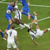 Kunstschütze Bellingham und Kane retten England