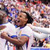 Frankreich zittert sich ins Viertelfinale
