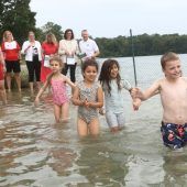 Schwimmkurs im See statt im Hallenbad