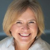 Ein Wunder: Frau wird berufen