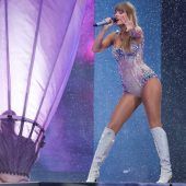 Wir fliegen auf Taylor