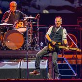 Bruce bleibt der Boss