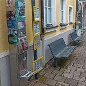 Busfahrpläne auf Dackel-Höhe