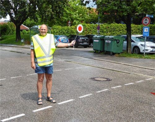 Armin Holzmann an seinem Platz in der Breitensteinstraße. Foto Riediger