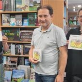 Weinbergschnecke „Schnigglbiggl“ erobert Kinderherzen