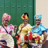 Kuba – eine Leserreise ins Land der Zigarren, des Salsa und der Kolonialarchitektur