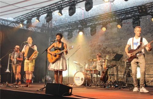 Die Cubaboarischen 2.0 verbinden Kuba mit bayerischer Gemütlichkeit. Foto huckemeyer
