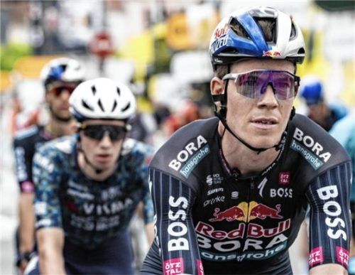 Die Spitzengruppe um Bob Jungels konnte ihren Vorsprung nicht ins Ziel bringen. Foto Kristof Ramon/Red Bull Content Pool