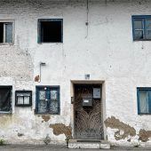 Geduldet und immer bewacht