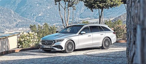 Raumfahrzeug mit Raffinesse: Der Nobelkombi Mercedes E 220d T lädt viel und fährt fein.Foto Mercedes-Benz