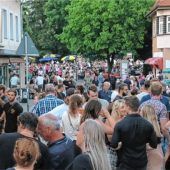 Bürgerfest fällt ins Wasser