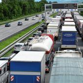 Misst da etwa jemand mit zweierlei Maß?