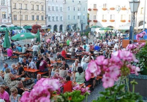 Über 1000 Besucher kamen zur Kraiburger Sommernacht.