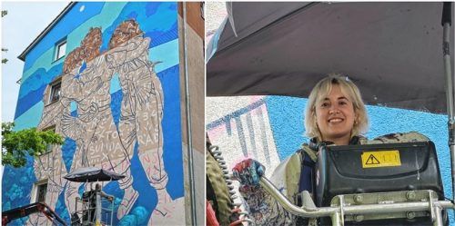 Von Freiheit und Unbeschwertheit: Lidia Caos Kunstwerk zeigt drei Kinder verschiedener Ethnien. Die Buchstaben und Zeichen darunter sind das „doodle grid“ der Künstlerin. Mit ihnen orientiert sie sich, um ihr Werk von Papier auf die Wand zu bringen.