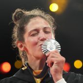 Silberner Doppelschlag