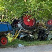 Traktor-Unfall mit 15 Verletzten