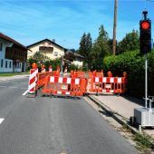 Ampel regelt Verkehr auf Vagener Straße