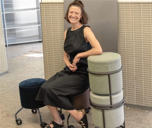 Alexandra Greiser hat sich mit ihrer ersten eigenen Ausstellung einen Lebenstraum erfüllt. Foto Fabian Greiser