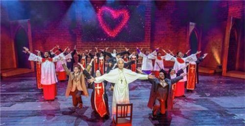 Die Festung Kufstein bietet den Gästen mit Sister Act ein unvergleichliches Musicalspektakel. Foto Victor Klein