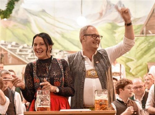 Die Festwirtsfamilie Schmidt freut sich auf ein gemütliches, genießerisches Herbstfest 2024.