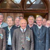 42 Ehrenzeichen an verdiente Mitglieder vergeben