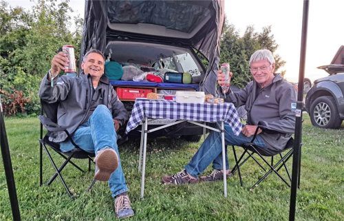 Die gute Laune als Begleiter: Thomas Jahn und Emil Mathe auf der Baltic Sea Rallye rund um die Ostsee. Fotos  Privar