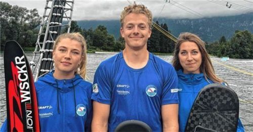 Die Kiefersfeldener WM-Fahrer: Jana Meier, Kay Strohmeyer und Puck Elsendoorn (von links).Foto re