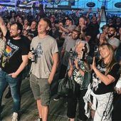 Bands bringen Boden zum Beben
