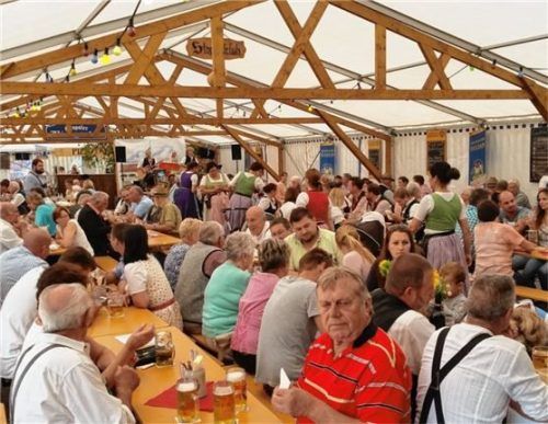 Im Festzelt wird wieder kräftig gefeiert, wenn der Stopselclub vom 23. bis 26. August sein Sommerfest ausrichtet.