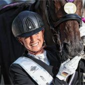 Großer Empfang für die Gold-Reiterin