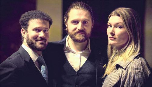 Liederabend mit (von links) Ammiel Bushakevitz (Klavier), Konstantin Krimmel (Gesang) und Maren Ulrich (Rezitation) am 3. September.Foto Laetitia Grimaldi