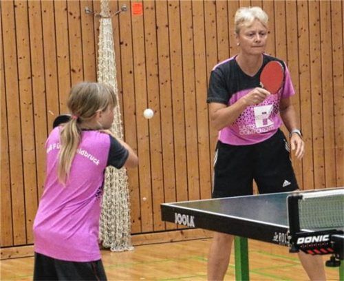 Sandra Peter mit Tochter Nika im Einsatz.Foto Erlich