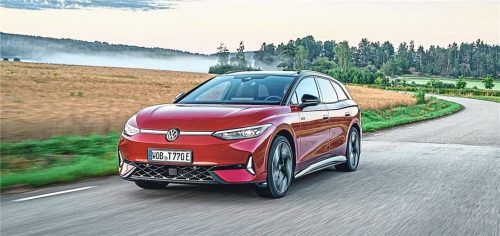 Sie fahren und fahren und fahren: Die neuen GTX- und Pro-S-Varianten des vollelektrischen Volkswagen ID.7 haben bis zu 340 PS Systemleistung und erzielen Reichweiten von bis zu 709 Kilometern. Foto Volkswagen