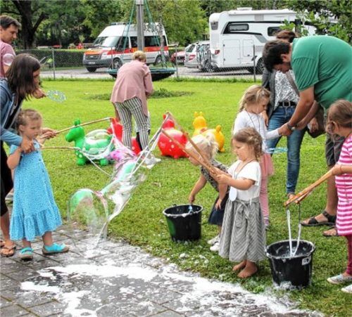 Spaß pur hatten Kinder zusammen mit ihren Eltern beim Kindernachmittag, organisiert und durchgeführt von der Sparte Turnen des ASV Au.