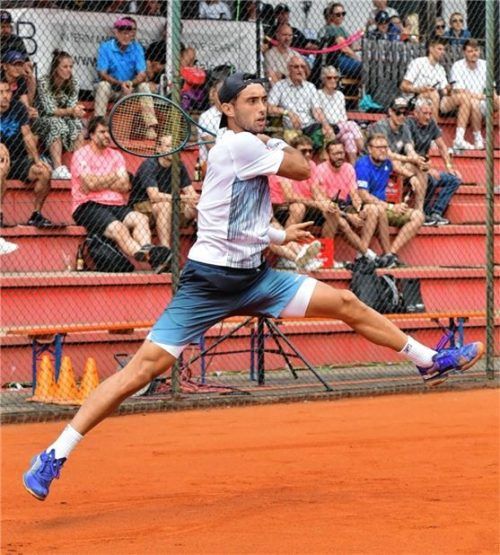 Thiago Tirante gewann in der letzten Partie der Rosenheimer sein Einzel klar.Foto mk-sportphoto