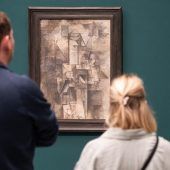 Besuch bei der „Frau mit Violine“