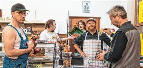 Eine handverlesene Crew erobert als „FRIDA.“ immer mehr Fanherzen.Foto re
