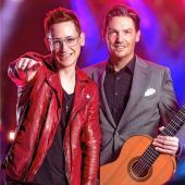 Café del Mundo mit Gitarrenmusik im Gepäck