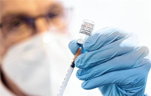 Impfen hilft: Das Gesundheitsamt rät zur Erneuerung der Corona-Impfung. Foto dpa