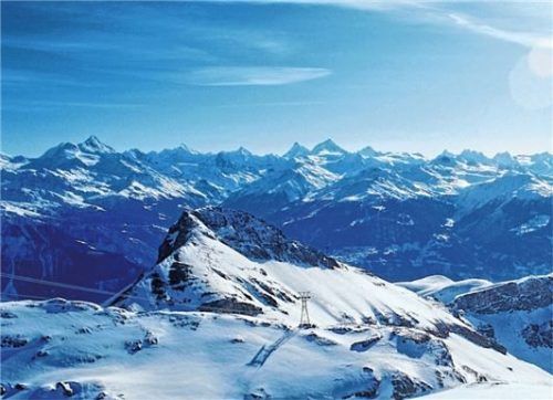 In Crans-Montana kann man vom Plaine Morte das Panorama genießen. Fotos Imago/Pressefoto Baumann, Bodo-Klaus Eidmann