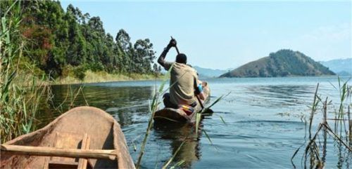 In Uganda treffen Reisende auf eine surreal anmutende Tiervielfalt, die auch vom Boot aus beobachtet werden kann. Foto Hauser Exkursionen/Andrea Reck