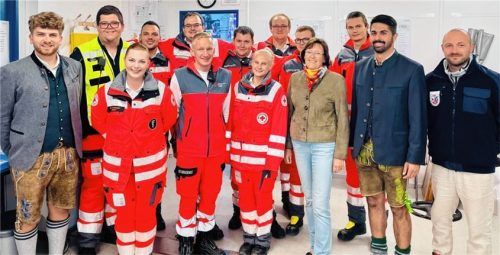 Politiker-Besuch bei den Helfern auf dem Herbstfest. Die SPD zu Gast beim BRK. Foto SPD