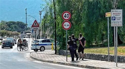 Tobias A. bei der Verhaftung in Pomigliano d‘Arco bei Neapel. Fraglich ist, ob Anklage erhoben wird. Foto PM/ROPI
