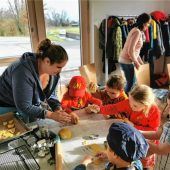 Erst Plätzchen backen, dann Feuer löschen