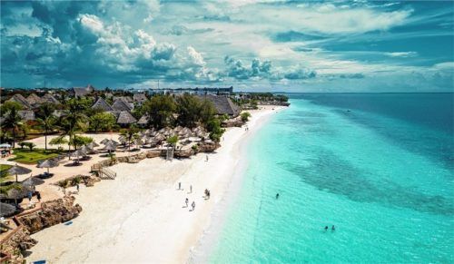 Wer die Ferne und das Meer liebt, sollte 2025 Ziele wie Sansibar ins Auge fassen. Foto  adobestock